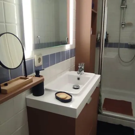 Lux Cocoon 아파트 *